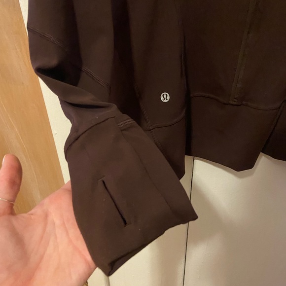 Lululemon - On the move jacket - Picture 3 of 8